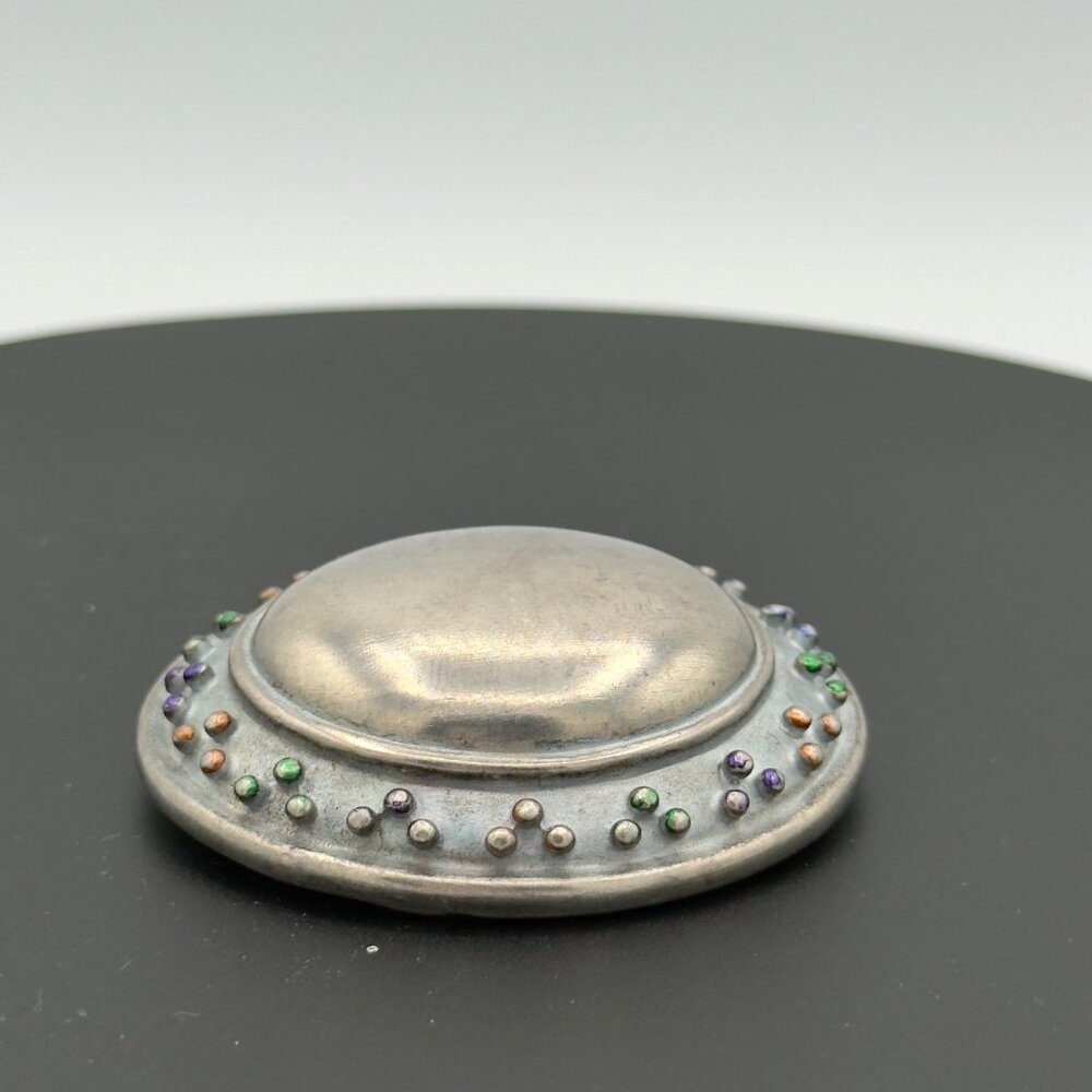 Vintage Liz Claiborne Oval Brooch Pin With Multi-Color Beaded Border Silver-Tone - Picture 1 of 14